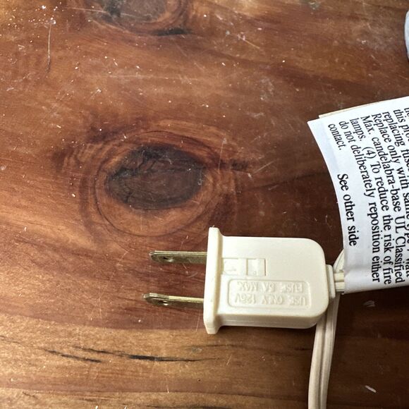 Dickensville Collectibles Noma Porcelain Lighted Tree In Box - Picture 8 of 8